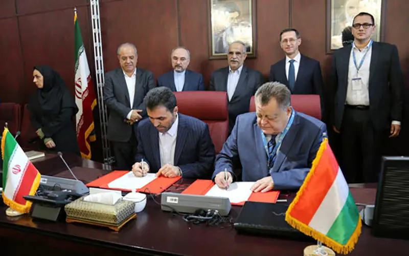 امضای تفاهم‌نامه مشترک بین ایکاروس و گروه توسعه صنایع و معادن شهر