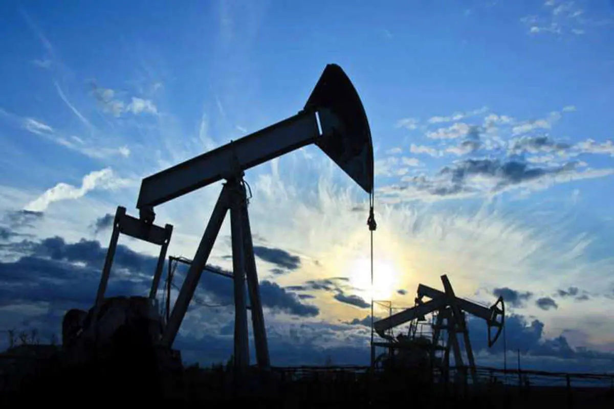 مهار رشد قیمت نفت با افزایش تولید آمریکا