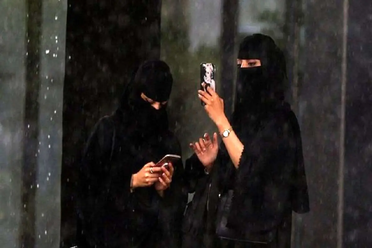دادگاهی در عربستان شرط «پوشیه داشتن» زنان را برداشت