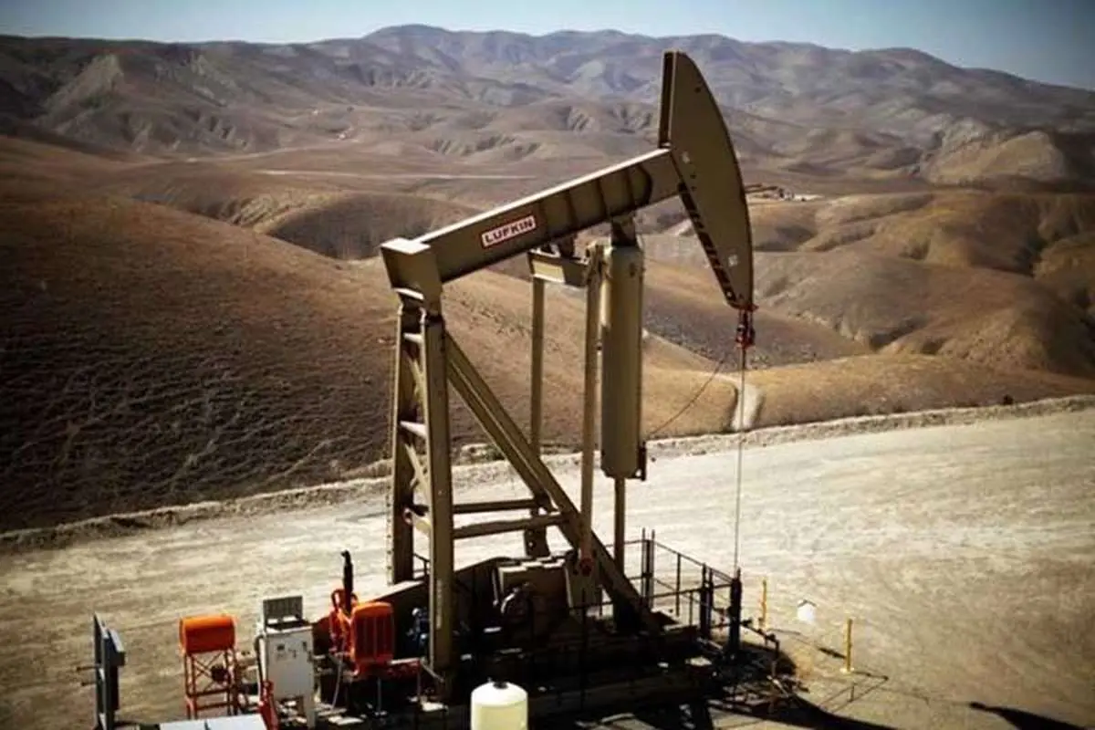 افزایش قیمت نفت خام آمریکا به بالای ۶۱ دلار