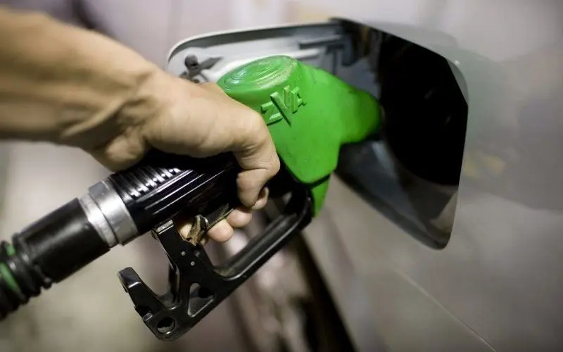 آیا اجبار کارت سوخت پیش درآمد بنزین دو‌نرخی است