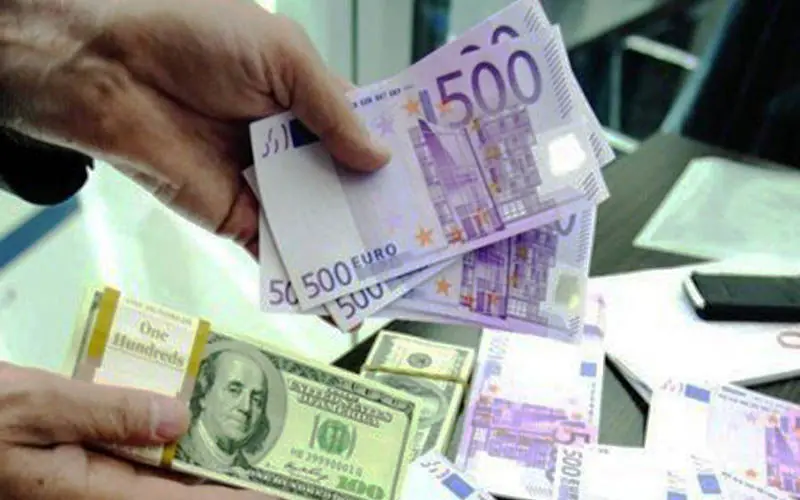 کاهش نرخ دلار، یورو و پوند مبادله‌ای