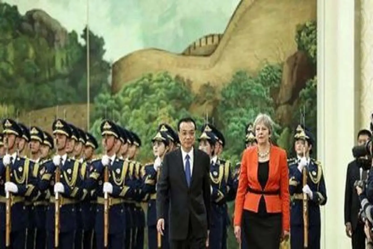 چین و انگلیس 12 توافقنامه امضا کردند