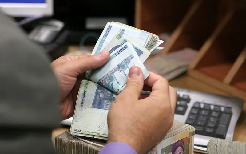 بررسی وضعیت روابط بانکی ایران و عراق