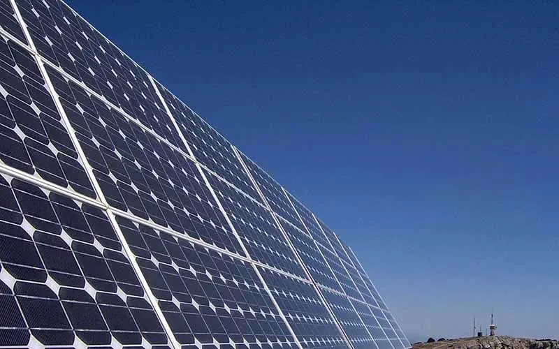 راه‌اندازی 30 نیروگاه خورشیدی در ایستگاه‌های راه‌آهن