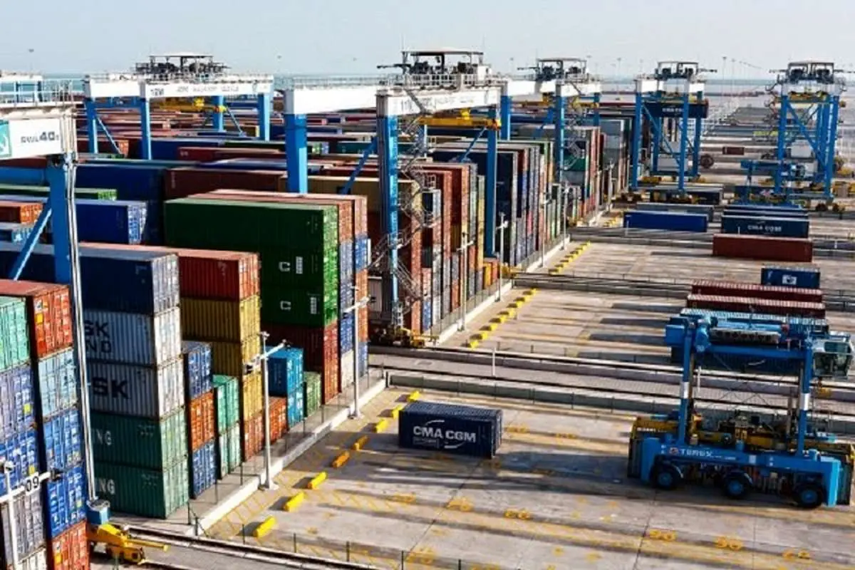 تجارت کالایی ایران عمدتا واردات محور است