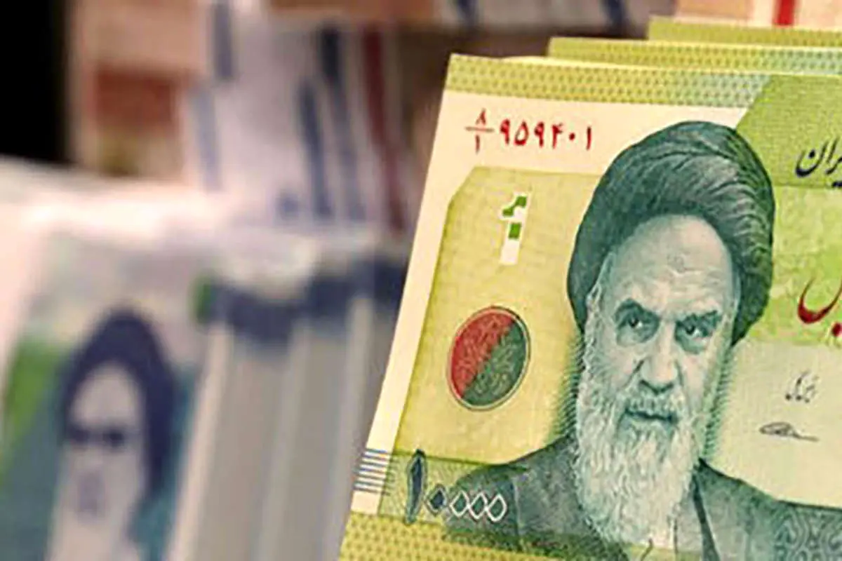 افت ۲۰ درصدی ارزش ریال ایران