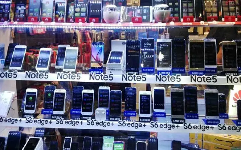 رشد 93 درصدی واردات گوشی تلفن همراه