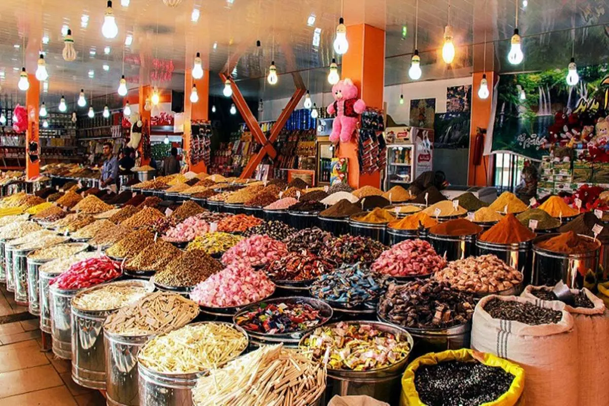 کاهش ۱۰ درصدی قیمت آجیل در بازار شب عید