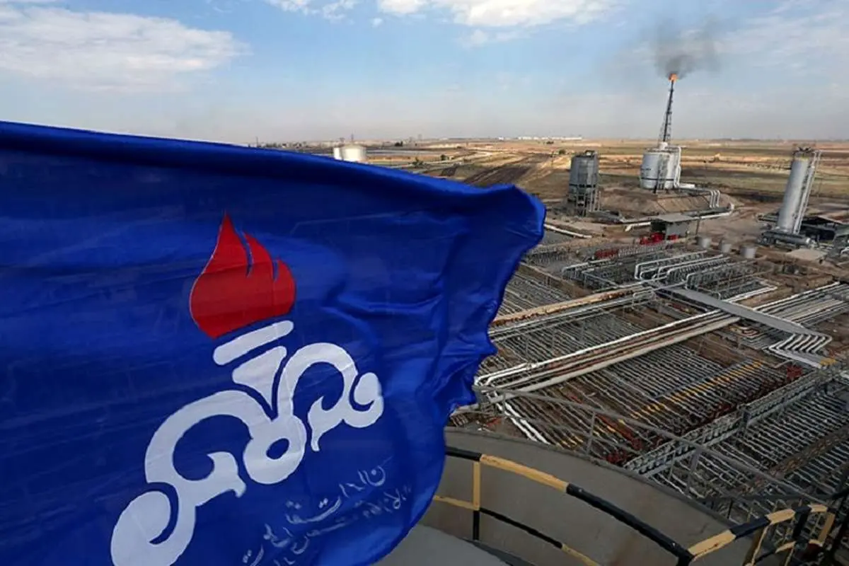 امضای قراردادهای پژوهشی شرکت ملی نفت با ۵ دانشگاه ایرانی