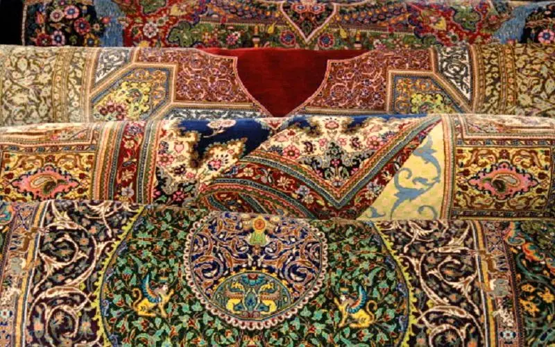 فرش ایرانی‌ترین کالا است