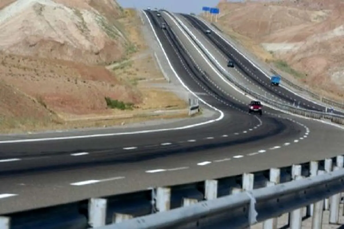 رشد ۳.۹ درصدی بخش جاده‌ای در جابه‌جایی مسافران