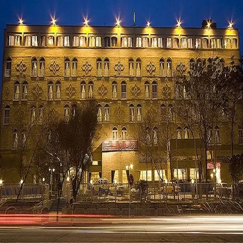 سایه کمبود هتل بر رونق گردشگری آذربایجان شرقی