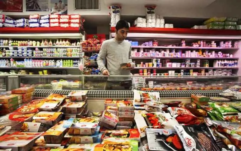 گران‌ترین و ارزان‌ترین خوراکی‌های خانوار ایرانی در سال ۹۶