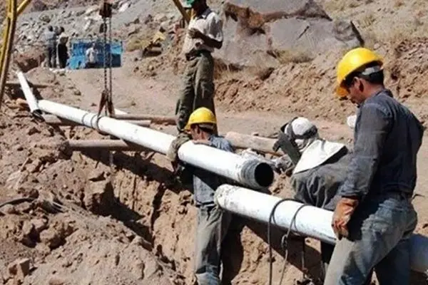 مردم سیستان و بلوچستان در صف کپسول گاز؛ وزارت نفت مدعی انقلاب گازی!
