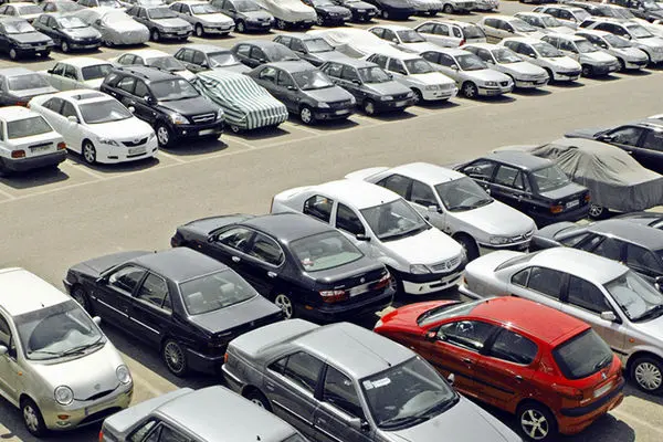 هفته آینده درباره فروش مازاد خودروسازان تصمیم‌گیری می‌شود