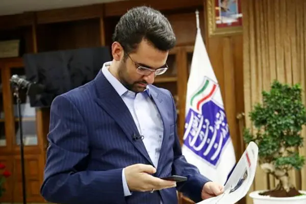وزارت ارتباطات همراه اول را به دادگاه برد/ واقعیت کند شدن اینترنت از زبان جهرمی