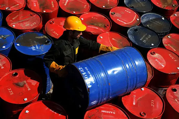 قیمت هفتگی نفت بیش از یک درصد افزایش یافت 