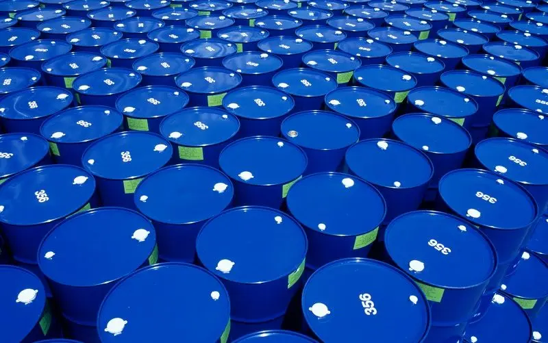 بازار نفت با تصمیم اوپک متعادل‌تر می‌شود