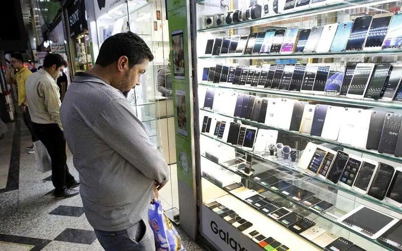 پول اضافی موبایل‌های گران فروخته شده بازگردانده می‌شود