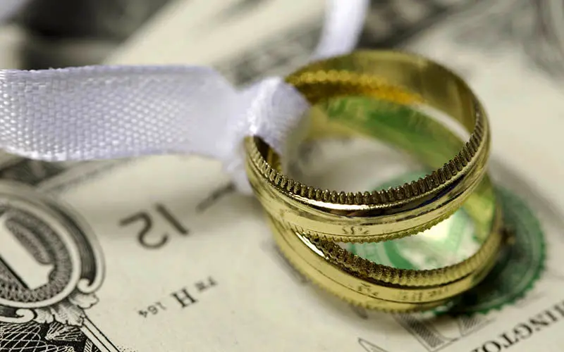 هزینه‌های سنگین ازدواج در آمریکا