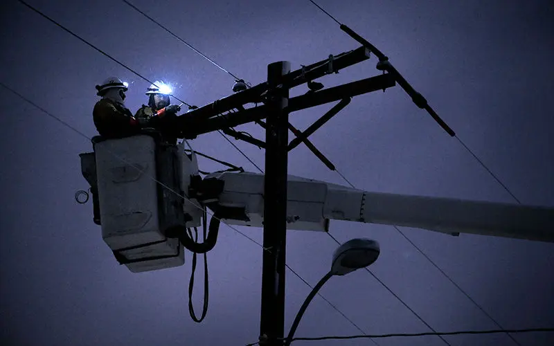 شبکه برق کشور در وضعیت بحرانی قرار گرفت