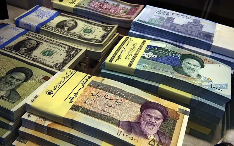 طلا، دلار و بورس در اولین روز پس از اظهارات ترامپ