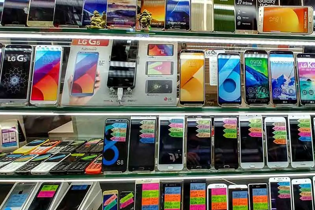 واردات بیش از یک میلیون دستگاه گوشی تلفن همراه در سال جاری