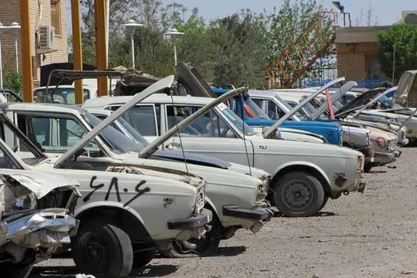 3 میلیون خودرو در مرز فرسودگی/ خودروهای فرسوده چگونه جان ایرانیان را می‌گیرد؟