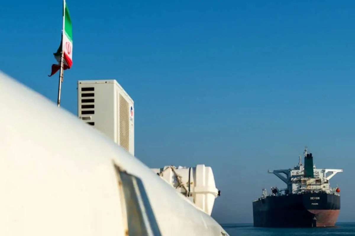 کاهش روزانه یک میلیون بشکه‌ای صادرات نفت ایران