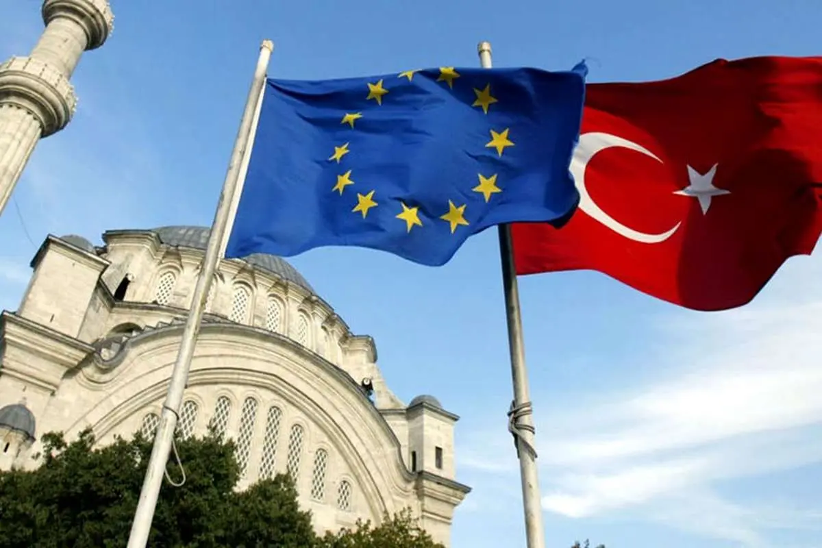 ترکیه اوراق قرضه مبتنی بر یورو را جایگزین دلار می‌کند