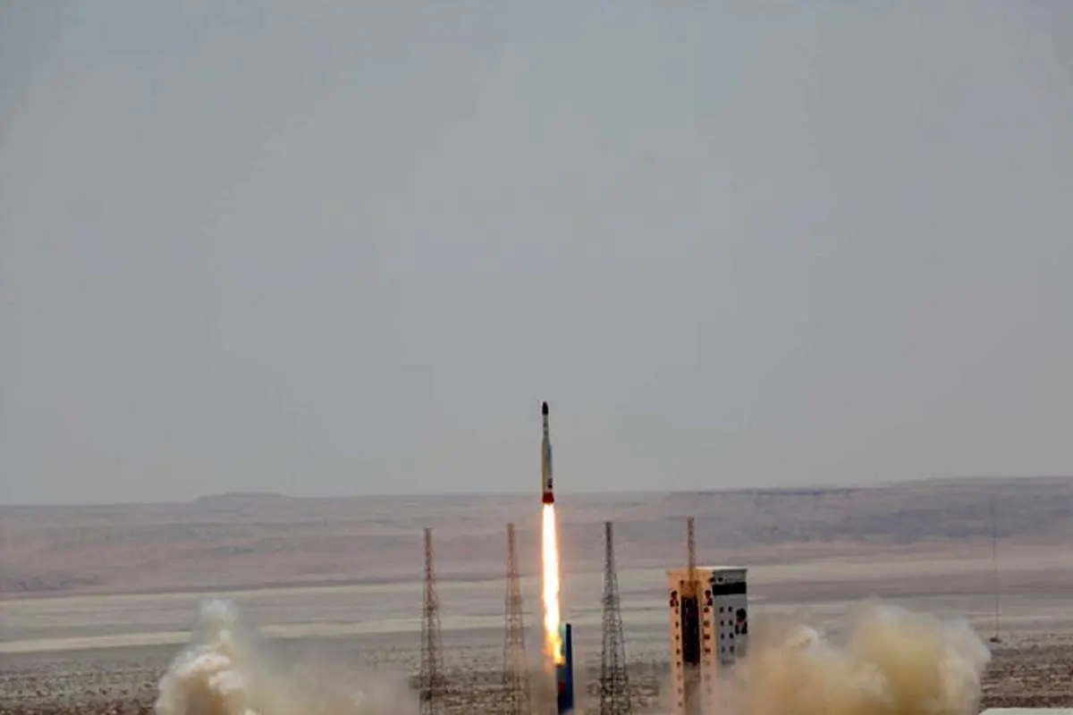 ایران ۳ ماهواره آماده پرتاب به فضا دارد