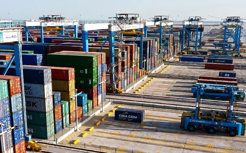 واردات بیش از ۹ میلیون تن کالای اساسی