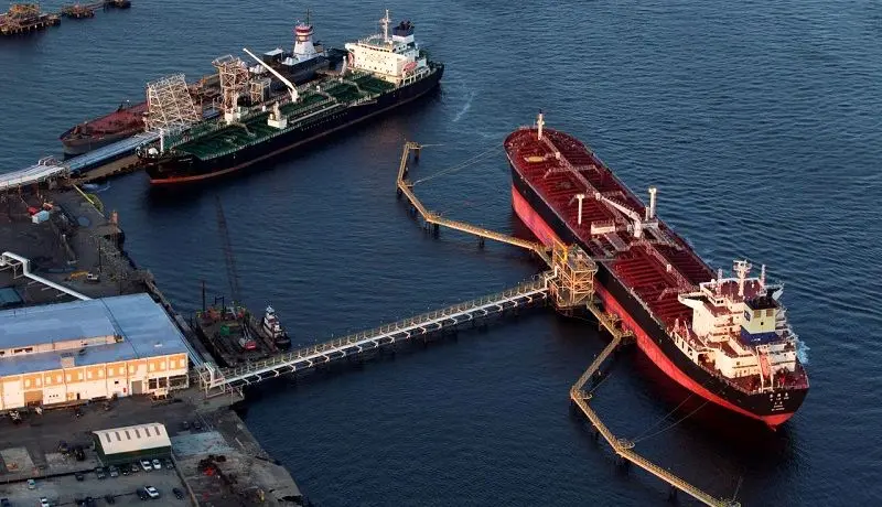 صادرات روزانه 2 میلیون بشکه نفت/بخشی از صادرات رسمی نیست
