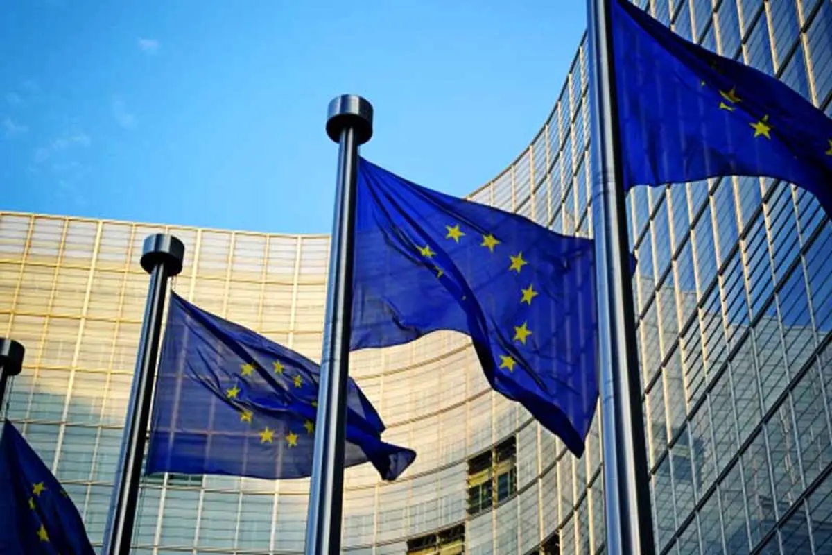 کمیسیون اقتصادی اروپا رشد منطقه یورو را با کاهش پیش‌بینی کرد
