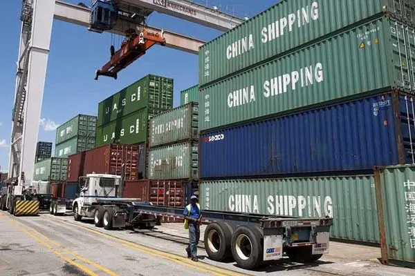 صادرات نخستین محموله تجاری افغانستان به اروپا از طریق خط‌آهن ایران 