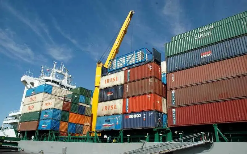 واردات ۱۰.۴ میلیون تن کالای اساسی به کشور