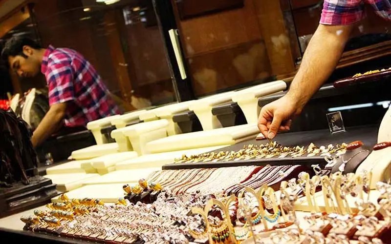 قیمت طلا و ارز در بازار روز یکشنبه