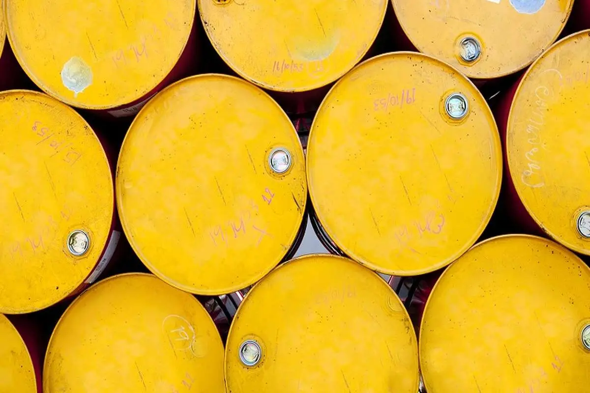قیمت نفت کمی تکان خورد / پیش‌بینی افزایش قیمت نفت در سال جاری