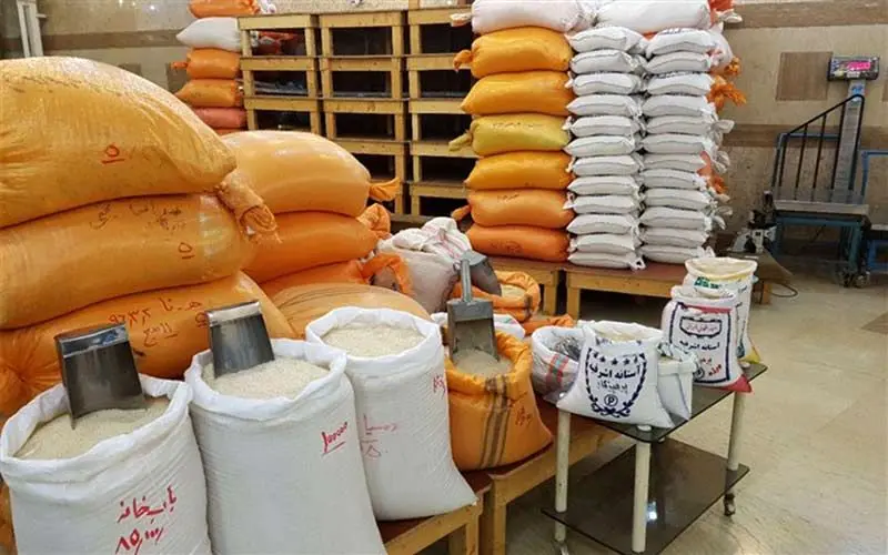 قیمت برنج وارداتی با تاخیر در تخصیص ارز، افزایش می‌یابد