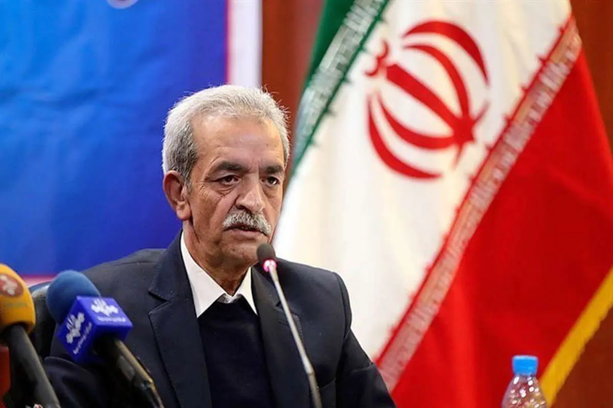 غلامحسین شافعی امروز برای انتخابات اتاق ثبت نام می‌کند