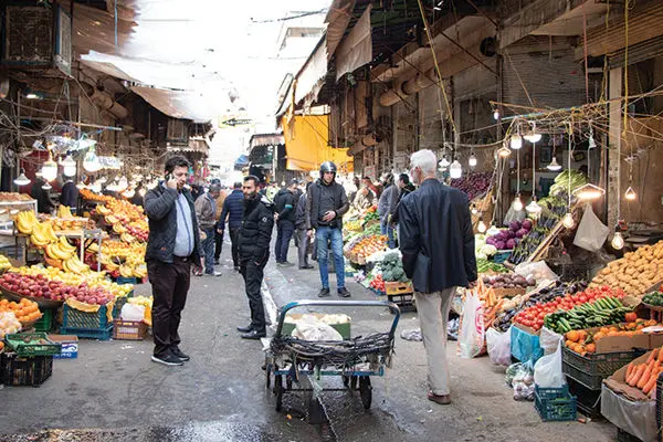 بازار امام حسین در شب عید به روایت یک گزارش تصویری