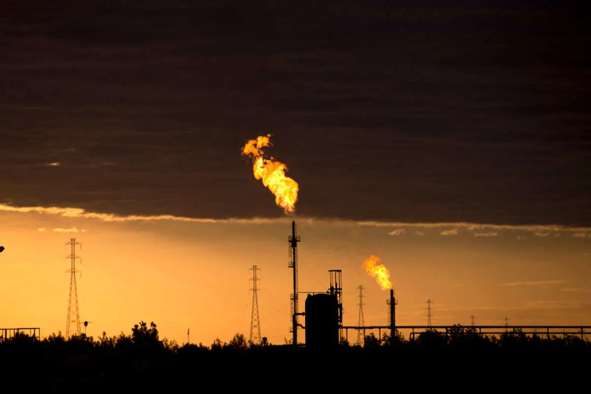 تاسیسات نفتی خوزستان ایمن شده‌اند
