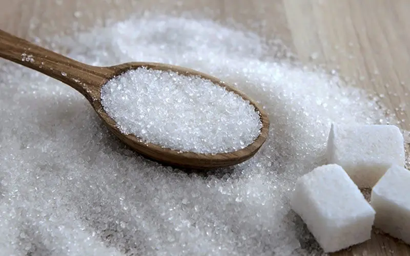 فروش شکر با قیمت بیش از ۳۵۰۰ تومان تخلف است