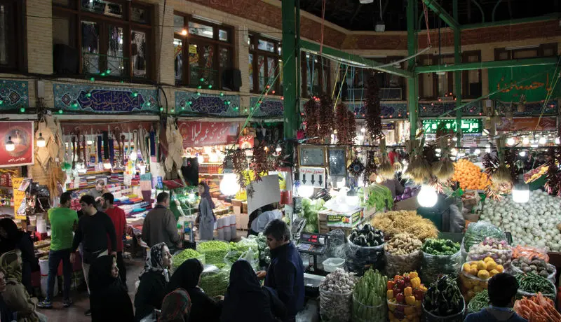 قیمت‌ امروز انواع میوه‌ و صیفی‌جات در بازار تجریش تهران (گزارش تصویری)