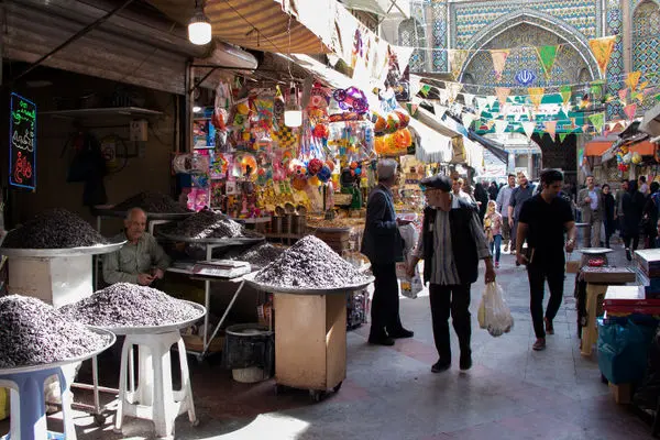 بازار شاه عبدالعظیم در آستانه ماه مبارک رمضان (گزارش تصویری)