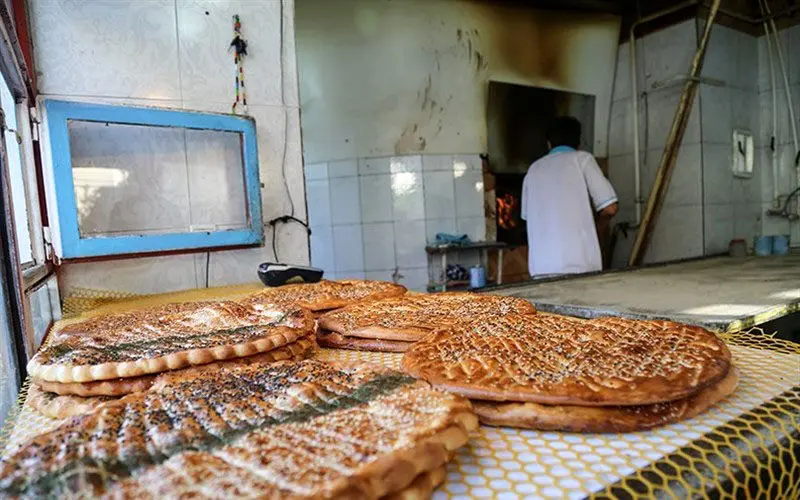 قیمت نان فانتزی گران نشده است / منتظر تصمیم نهایی دولت در بعد از رمضان هستیم