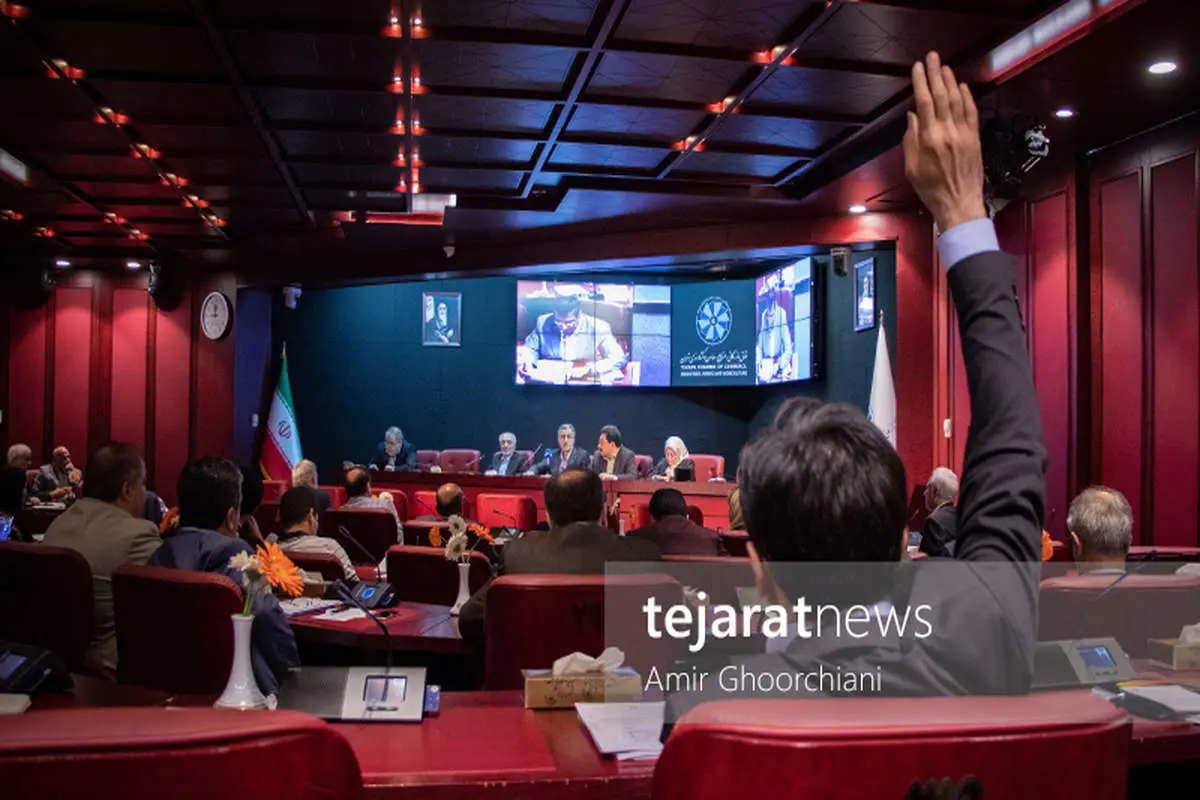 پیش‌بینی بخش خصوصی از آینده اقتصاد ایران / بیشترین فشارها در «تجارت» و «مبادلات بانکی» است