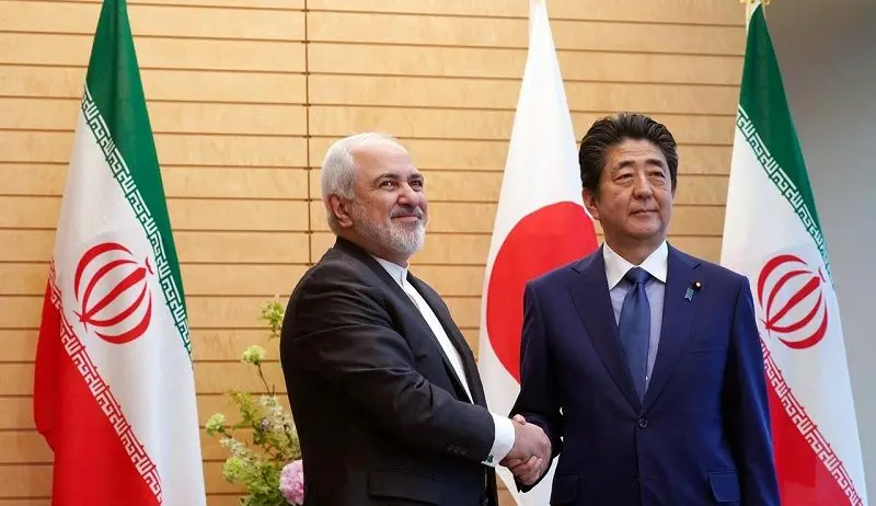 روایت بلومبرگ از دلایل سفر نخست‌وزیر ژاپن به ایران