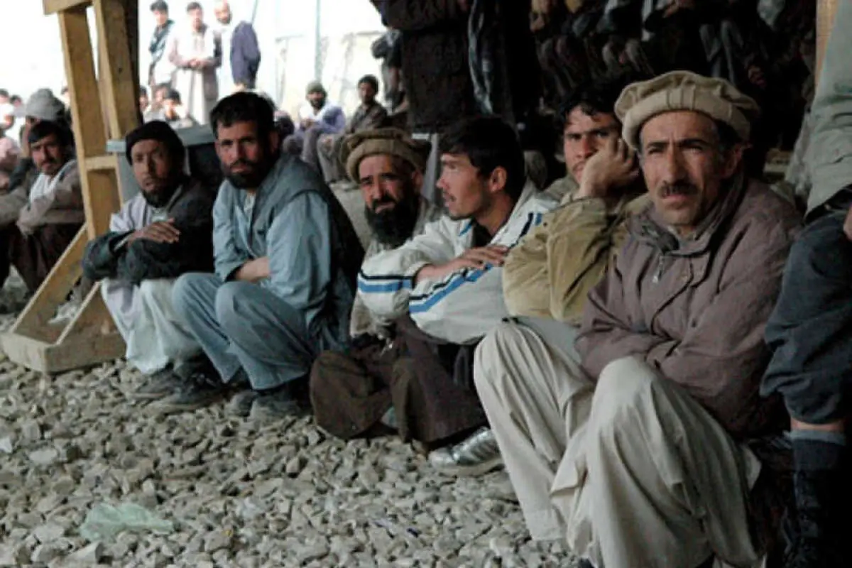 کار در ایران دیگر برای افغان‌ها نمی‌صرفد